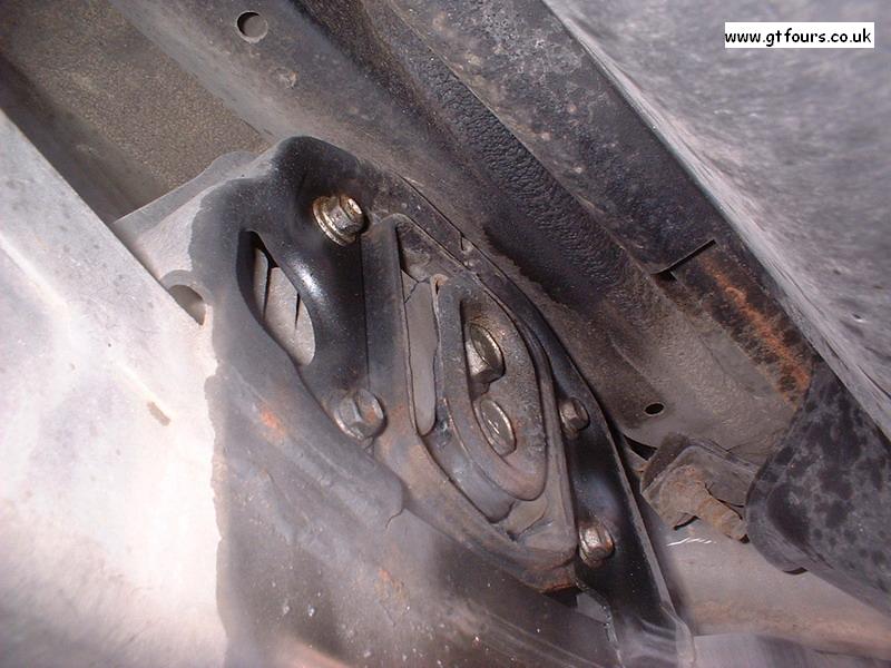 How to change the rear differential bush on a Toyota Celica GT4 ST165 ST185 and ST205